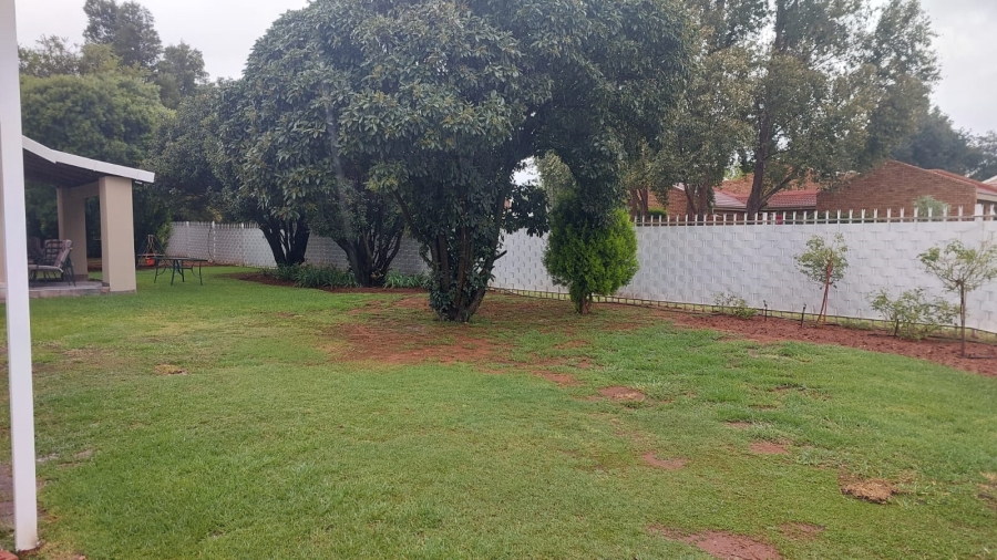 3 Bedroom Property for Sale in Langenhovenpark Free State